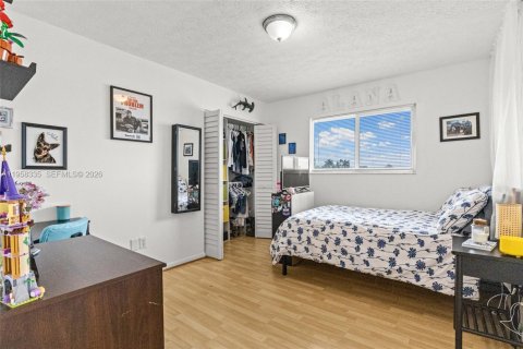 Купить виллу или дом в Катлер-Бей, Флорида 3 спальни, 153.29м2, № 2017761 - фото 17