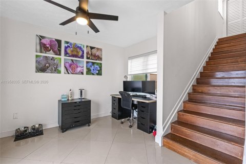 Купить виллу или дом в Катлер-Бей, Флорида 3 спальни, 153.29м2, № 2017761 - фото 15