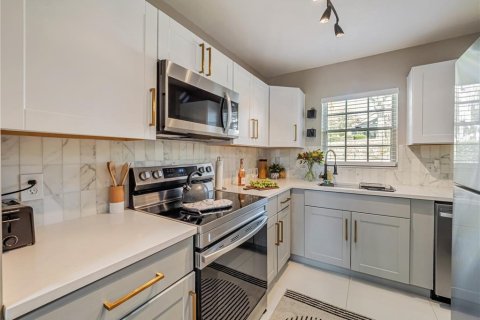 Condominio en venta en Apopka, Florida, 2 dormitorios, 99.68 m2 № 1680923 - foto 8