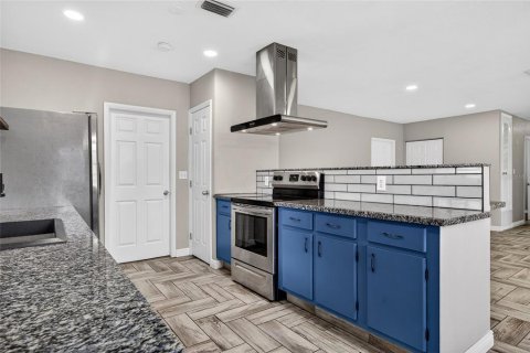 Casa en venta en Port Charlotte, Florida, 3 dormitorios, 121.33 m2 № 2126050 - foto 8