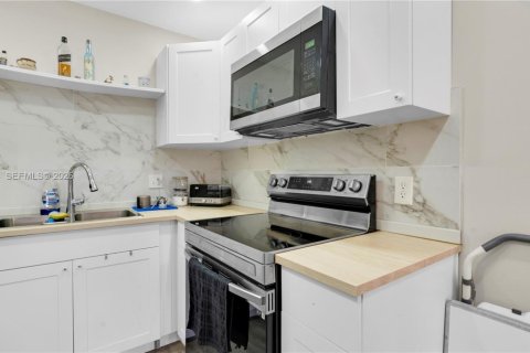 Copropriété à vendre à Lauderhill, Floride: 1 chambre, 80.82 m2 № 2036447 - photo 16