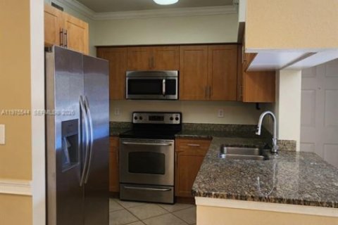 Appartement à louer à West Palm Beach, Floride: 2 chambres, 98.29 m2 № 2038307 - photo 3