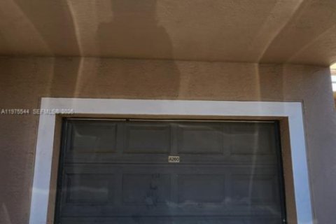 Appartement à louer à West Palm Beach, Floride: 2 chambres, 98.29 m2 № 2038307 - photo 8