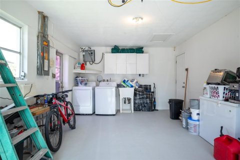 Villa ou maison à vendre à Port Richey, Floride: 3 chambres, 170.38 m2 № 2142975 - photo 28