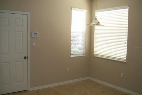 Townhouse in Sarasota, Florida 3 bedrooms, 177.63 sq.m. № 2399246 - photo 4
