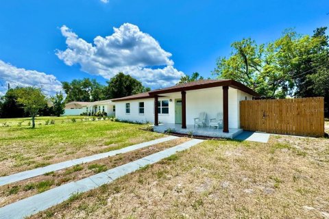Villa ou maison à louer à Tampa, Floride: 3 chambres, 111.48 m2 № 2112147 - photo 3