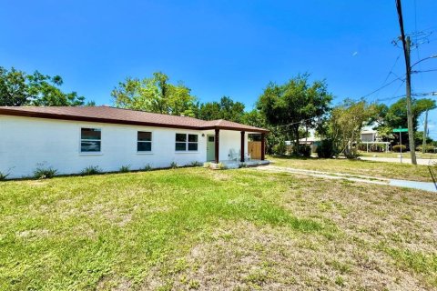 Villa ou maison à louer à Tampa, Floride: 3 chambres, 111.48 m2 № 2112147 - photo 2