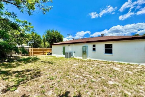 Villa ou maison à louer à Tampa, Floride: 3 chambres, 111.48 m2 № 2112147 - photo 30