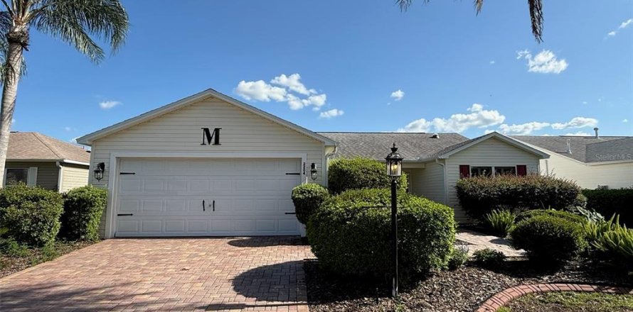 Casa en The Villages, Florida 3 dormitorios, 129.32 m2 № 1802165