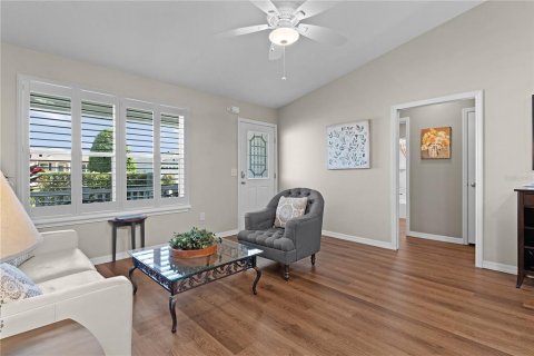 House in The Villages, Florida 3 bedrooms, 169.73 sq.m. № 1642865 - photo 28