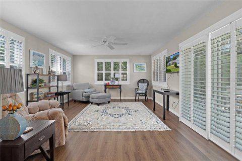 House in The Villages, Florida 3 bedrooms, 169.73 sq.m. № 1642865 - photo 30