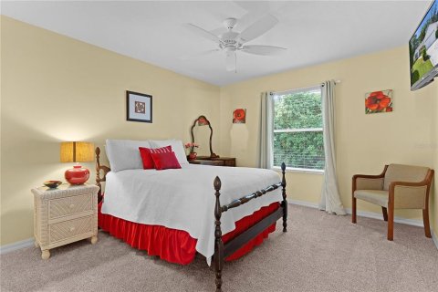 House in The Villages, Florida 3 bedrooms, 169.73 sq.m. № 1642865 - photo 21