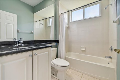 Villa ou maison à louer à Lakewood Ranch, Floride: 4 chambres, 222.97 m2 № 2091858 - photo 30