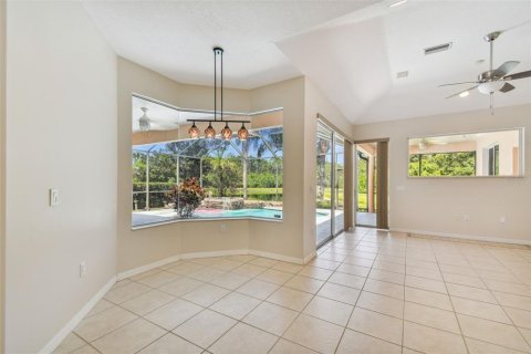 Villa ou maison à louer à Lakewood Ranch, Floride: 4 chambres, 222.97 m2 № 2091858 - photo 12