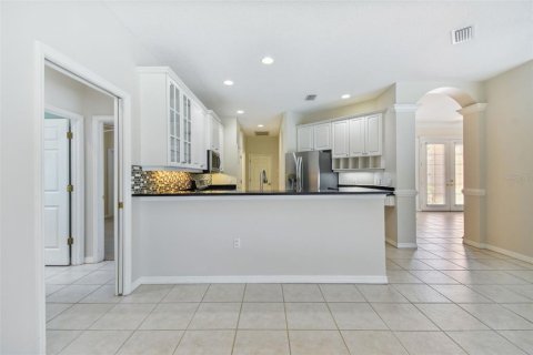 Villa ou maison à louer à Lakewood Ranch, Floride: 4 chambres, 222.97 m2 № 2091858 - photo 10