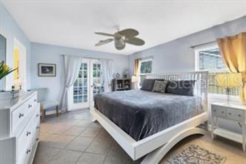 Casa en alquiler en Sarasota, Florida, 3 dormitorios, 204.01 m2 № 1635026 - foto 4
