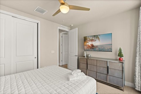Condo in Kissimmee, Florida, 5 bedrooms  № 2222505 - photo 15