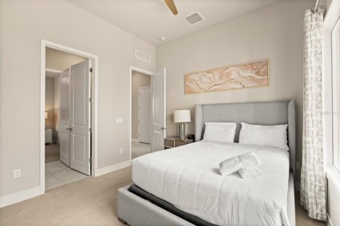 Condo in Kissimmee, Florida, 5 bedrooms  № 2222505 - photo 23