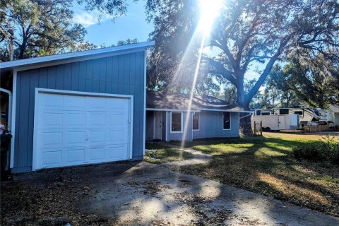Casa en venta en Zephyrhills, Florida, 4 dormitorios, 170.57 m2 № 1654573 - foto 4