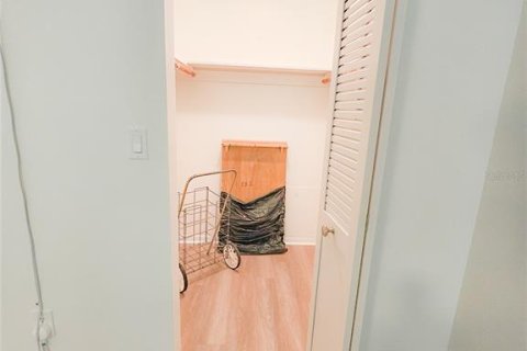 Condominio en venta en Gulfport, Florida, 2 dormitorios, 134.71 m2 № 2151787 - foto 21