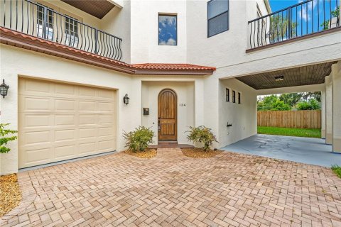 Townhouse in Orlando, Florida 3 bedrooms, 168.99 sq.m. № 2324125