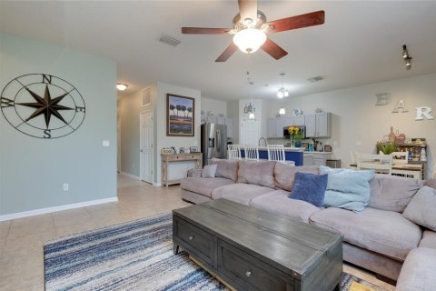 Купить виллу или дом в Парриш, Флорида 6 комнат, 137.5м2, № 2324116 - фото 15