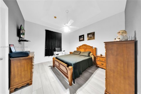 Condo in Cutler Bay, Florida, 3 bedrooms № 2426779 - photo 19