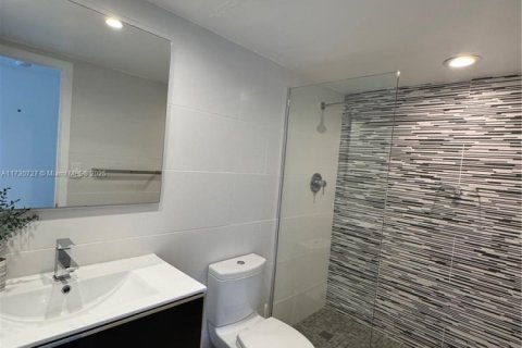 Copropriété à vendre à Miami Beach, Floride: 2 chambres, 140.75 m2 № 1979687 - photo 19