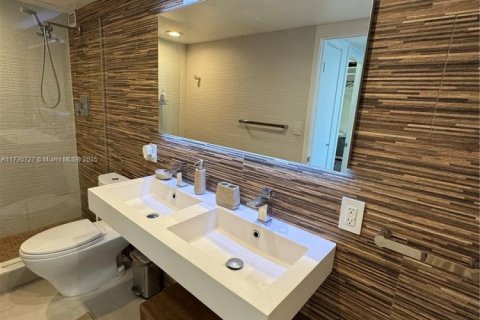Copropriété à vendre à Miami Beach, Floride: 2 chambres, 140.75 m2 № 1979687 - photo 25