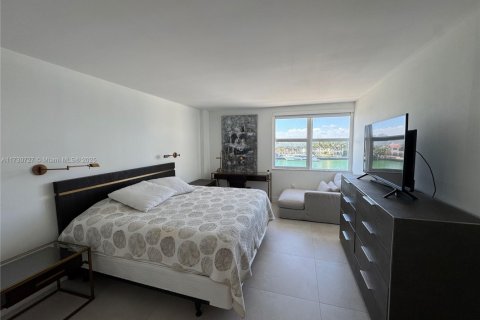 Copropriété à vendre à Miami Beach, Floride: 2 chambres, 140.75 m2 № 1979687 - photo 22