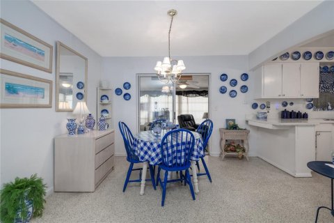 Villa ou maison à vendre à Deltona, Floride: 2 chambres, 75.81 m2 № 1652388 - photo 7