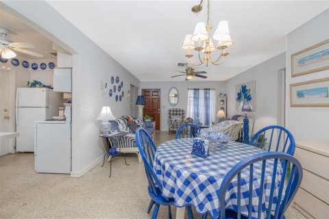 Villa ou maison à vendre à Deltona, Floride: 2 chambres, 75.81 m2 № 1652388 - photo 8