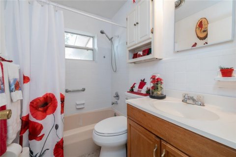 Villa ou maison à vendre à Deltona, Floride: 2 chambres, 75.81 m2 № 1652388 - photo 15