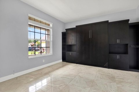 Снять в аренду виллу или дом в Олдсмар, Флорида 3 спальни, 217.95м2, № 1908408 - фото 10