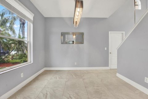 Снять в аренду виллу или дом в Олдсмар, Флорида 3 спальни, 217.95м2, № 1908408 - фото 16