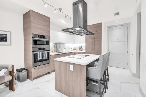 Купить кондоминиум в Бока-Ратон, Флорида 5 комнат, 85.38м2, № 2180612 - фото 3