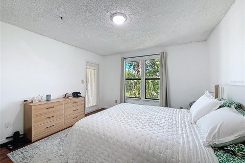 Copropriété à vendre à Sarasota, Floride: 3 chambres, 117.06 m2 № 2218062 - photo 27