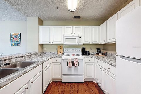 Copropriété à vendre à Sarasota, Floride: 3 chambres, 117.06 m2 № 2218062 - photo 11
