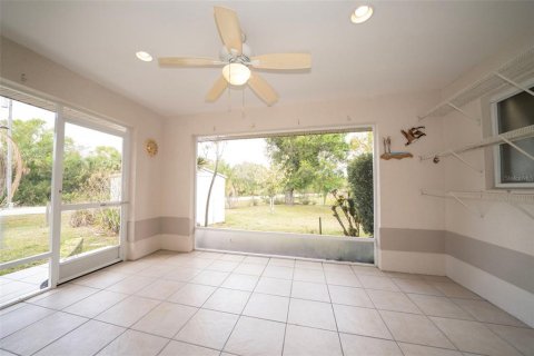 House in Punta Gorda, Florida 3 bedrooms, 214.33 sq.m. № 1780232 - photo 29
