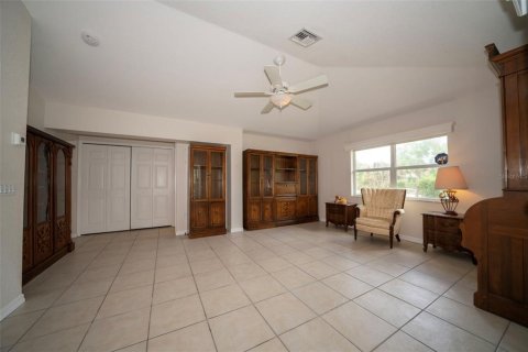 House in Punta Gorda, Florida 3 bedrooms, 214.33 sq.m. № 1780232 - photo 28
