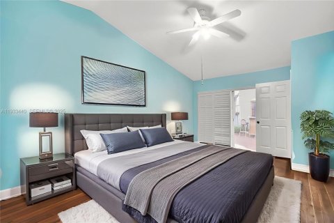 Villa ou maison à louer à Hollywood, Floride: 3 chambres, 192.21 m2 № 1991411 - photo 6