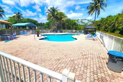 Condo à Delray Beach, Floride, 2 chambres  № 1173992