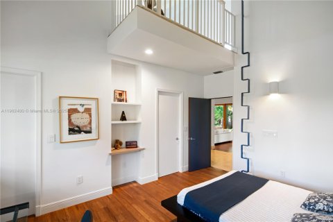 Купить виллу или дом в Корал-Гейблс, Флорида 5 спален, 579.62м2, № 1955537 - фото 24