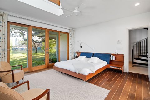 Купить виллу или дом в Корал-Гейблс, Флорида 5 спален, 579.62м2, № 1955537 - фото 21