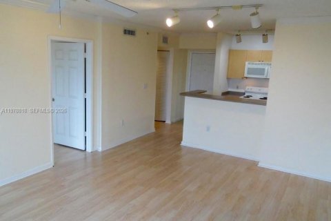 Appartement à Hollywood, Floride 1 chambre, 68.38 m2 № 2044548