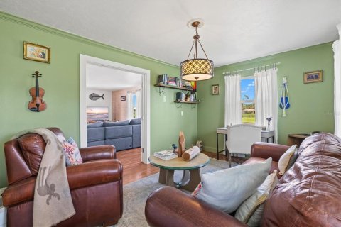 Casa en venta en Sarasota, Florida, 4 dormitorios, 206.61 m2 № 1827352 - foto 24