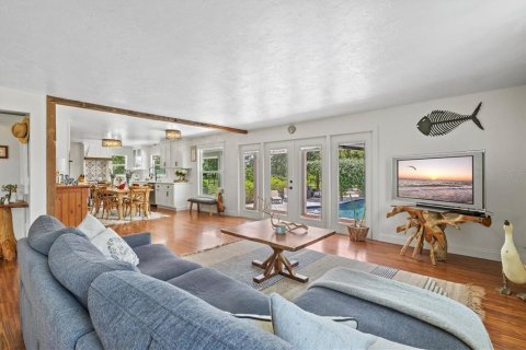 Casa en venta en Sarasota, Florida, 4 dormitorios, 206.61 m2 № 1827352 - foto 13