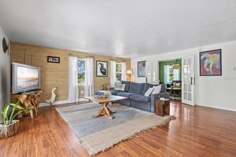 Casa en venta en Sarasota, Florida, 4 dormitorios, 206.61 m2 № 1827352 - foto 14