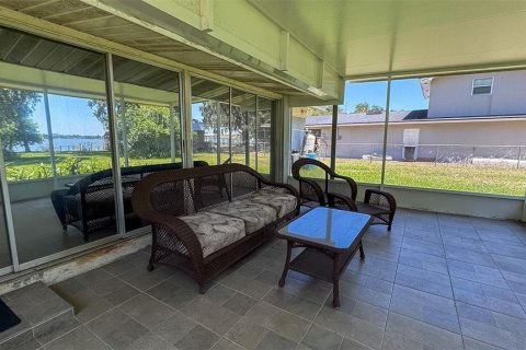 Villa ou maison à louer à Winter Haven, Floride: 3 chambres, 151.62 m2 № 2115465 - photo 15