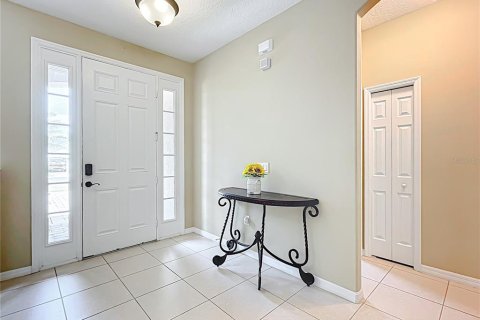 House in Grand Island, Florida 4 bedrooms, 184.69 sq.m. № 1658358 - photo 8